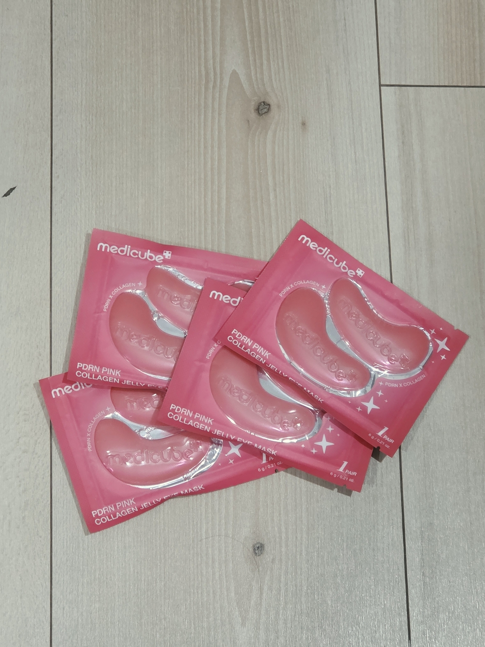 Medicube Pink Collagen Jelly Eye Patch - Hydrating Eye Treatment 4pr